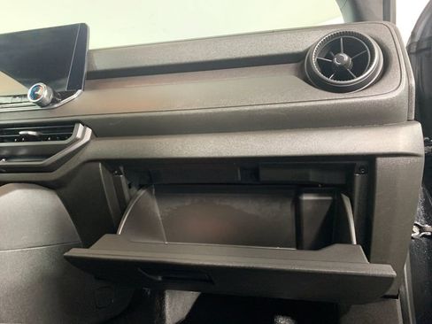 Used 2023 Chevrolet Colorado W/T image 40