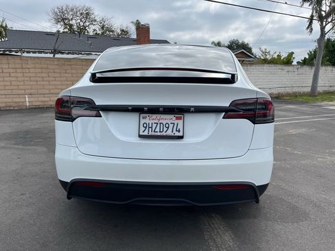 Used 2023 Tesla Model X image 6