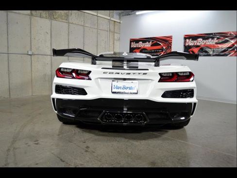 New 2026 Chevrolet Corvette Z06 RWD image 6