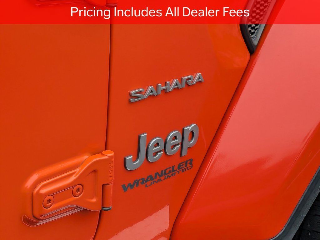 Used 2019 Jeep Wrangler Unlimited Sahara AWD/4WD image 8