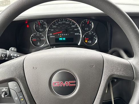New 2026 GMC Savana 3500 w/ Power Convenience Package RWD image 10