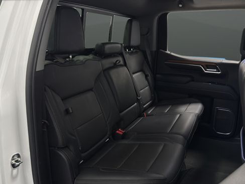 Used 2023 GMC Sierra 1500 Denali AWD/4WD image 24