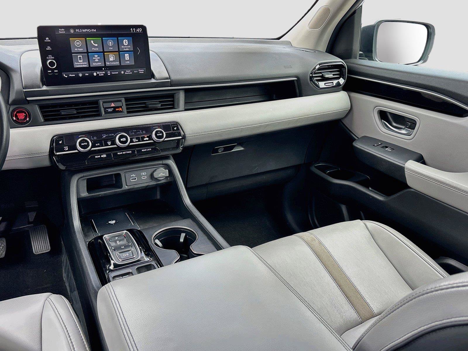 Certified 2025 Honda Pilot EX-L image 26