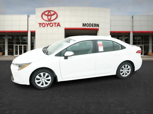 New 2026 Toyota Corolla LE image 7