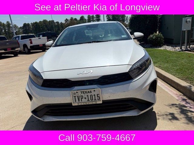 Used 2024 Kia Forte LXS FWD image 2