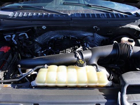 Used 2021 Ford Expedition Max Limited image 12