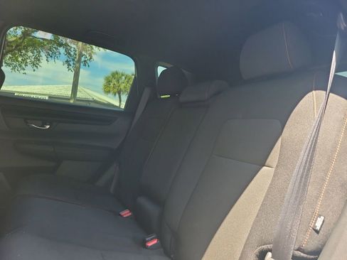 Used 2025 Honda CR-V Sport image 15
