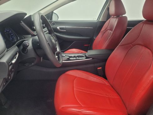 Used 2021 Hyundai Sonata SE w/ Preferred Accessory Package FWD image 17