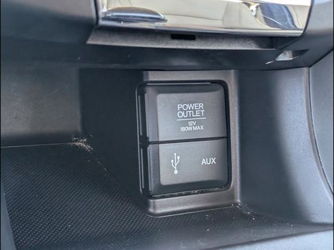 Used 2013 Honda Accord EX-L image 17