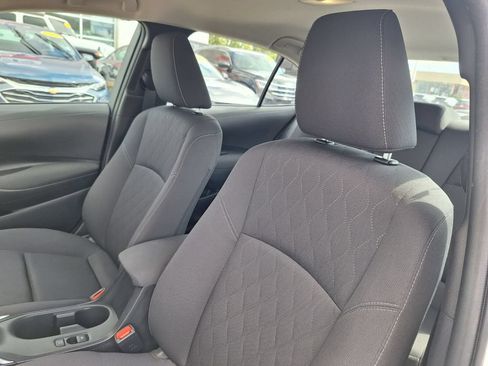 Used 2024 Toyota Corolla LE FWD image 11