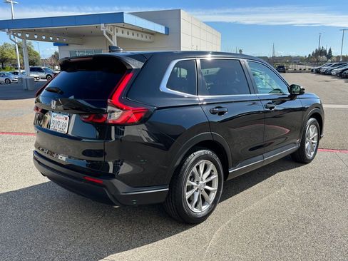 Used 2025 Honda CR-V EX image 5