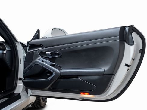 Used 2016 Porsche 911 Carrera 4S image 50