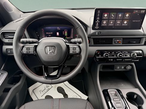 Used 2026 Honda Pilot Sport image 12