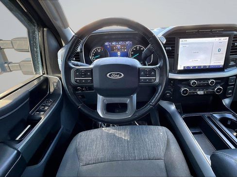 Used 2022 Ford F150 XLT w/ Equipment Group 302A High AWD/4WD image 7