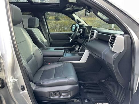 Used 2023 Toyota Tundra Platinum image 10