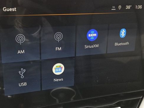 New 2026 Chevrolet Equinox LT w/ Convenience Package II image 5