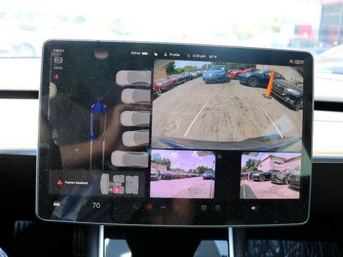 Used 2019 Tesla Model 3 Performance image 36