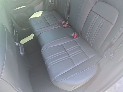 Used 2026 Honda HR-V EX-L image 13
