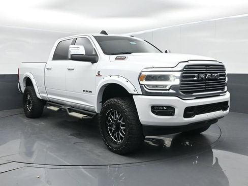 Used 2023 RAM 2500 Laramie AWD/4WD image 1
