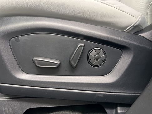 New 2026 Ford Explorer Platinum w/ LUX Leather Package image 30