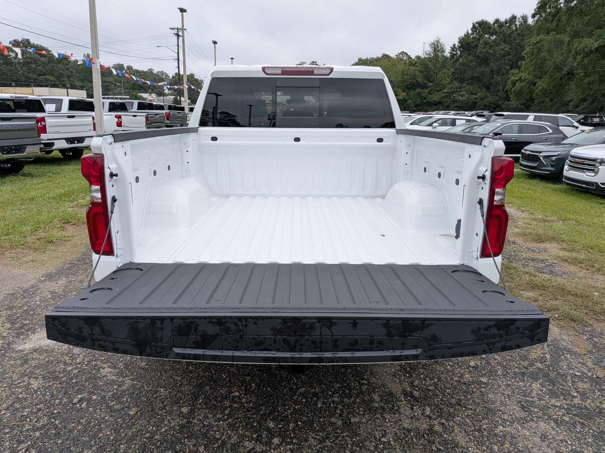 New 2026 Chevrolet Silverado 1500 RST w/ Safety Package AWD/4WD image 13