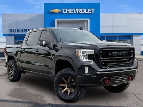 Used 2022 GMC Sierra 1500 AT4 w/ AT4 Preferred Package AWD/4WD image 2