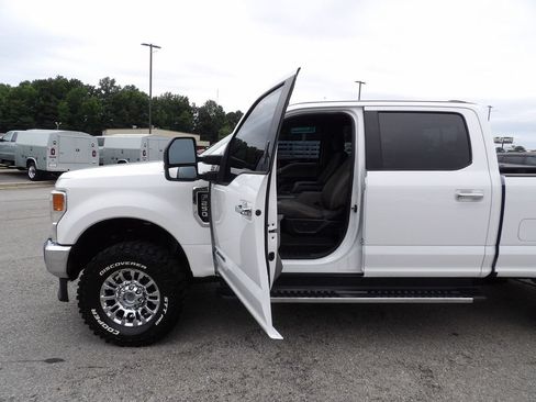 Used 2020 Ford F250 XLT w/ XLT Premium Package AWD/4WD image 13