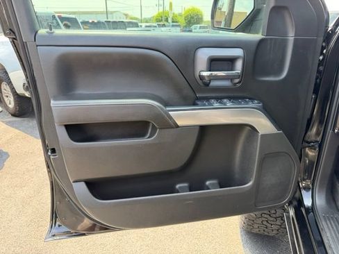 Used 2017 Chevrolet Silverado 1500 LT w/ All Star Edition AWD/4WD image 18