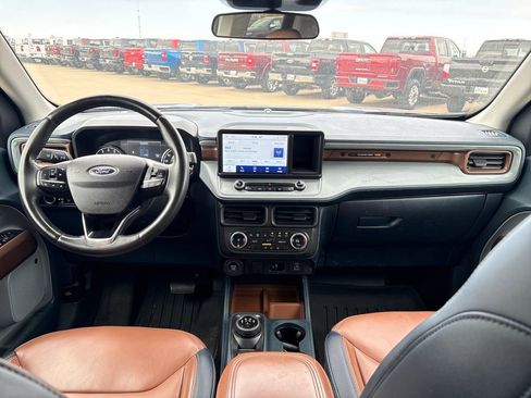 Used 2023 Ford Maverick Lariat w/ Lariat Luxury Package image 19