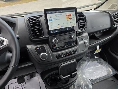 New 2025 RAM ProMaster 3500 FWD image 24