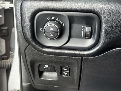 Used 2020 RAM 1500 Big Horn AWD/4WD image 28