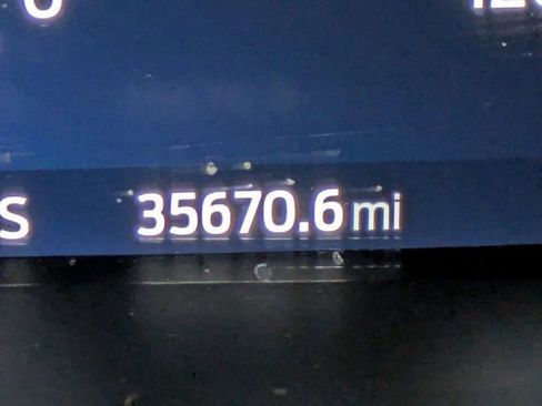 Used 2023 Ford F150 Lariat AWD/4WD image 28