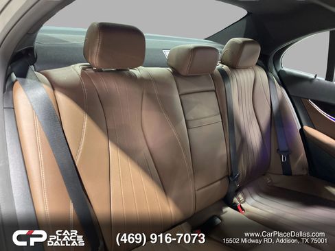 Used 2019 Mercedes-Benz E 300 w/ Premium 1 Package image 32