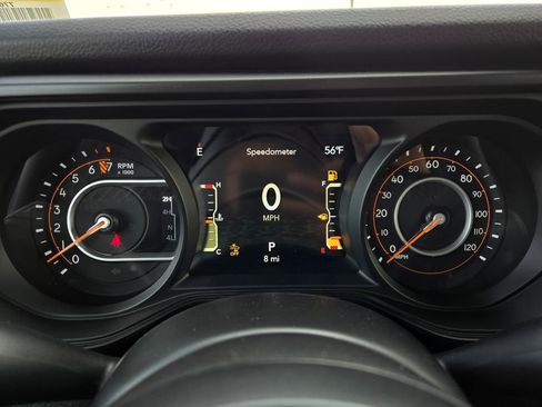 New 2026 Jeep Gladiator Sport AWD/4WD image 18