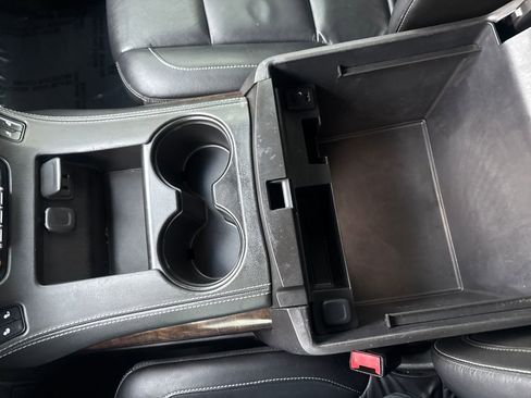 Used 2017 Chevrolet Tahoe LT image 30