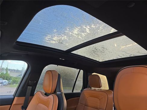 Used 2025 Lincoln Aviator Black Label image 30