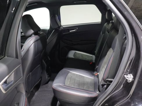 Used 2024 Ford Edge ST-Line AWD/4WD image 18