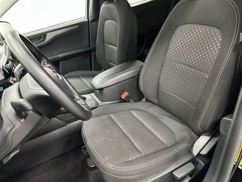 Used 2025 Ford Escape Active image 10