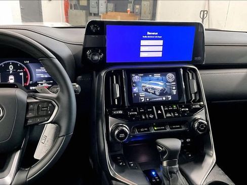 New 2026 Lexus LX 600 4WD w/ Luxury Package image 7