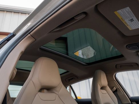 New 2026 Porsche Panamera 4 image 38