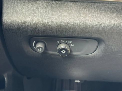 Certified 2023 Chevrolet Traverse LT AWD/4WD image 37