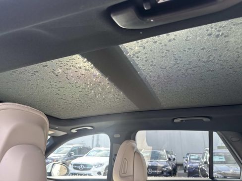 Used 2026 Mercedes-Benz GLC 300 4MATIC image 8