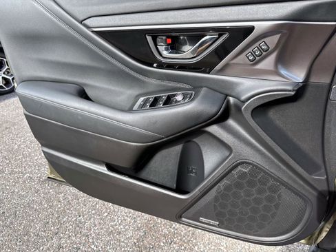 Used 2023 Subaru Outback Touring XT image 17