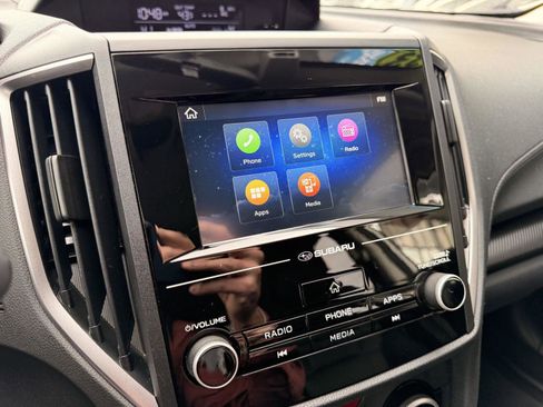 Certified 2023 Subaru Crosstrek 2.0i image 16