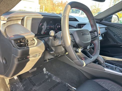 Used 2025 Dodge Charger R/T w/ Quick Order Package 25M R/T image 18