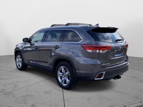 Used 2019 Toyota Highlander Limited image 5