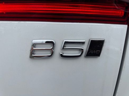 New 2026 Volvo XC60 B5 Ultra w/ Protection Package Premier image 10