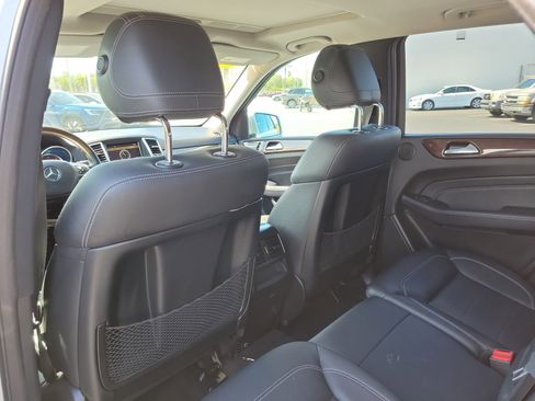 Used 2012 Mercedes-Benz ML 350 BlueTEC 4MATIC image 12