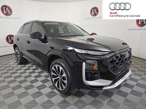 Certified 2026 Audi Q3 quattro 2.0T AWD/4WD image 1