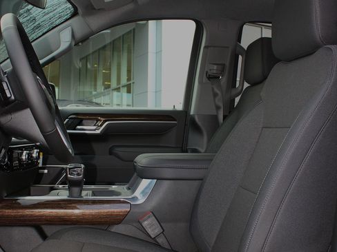 New 2026 GMC Sierra 1500 Elevation w/ Preferred Package image 18